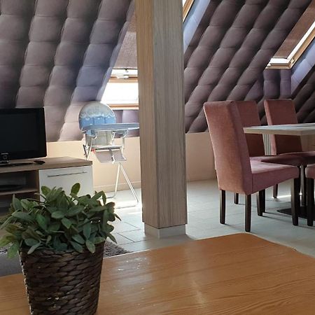 Szabo Lux Apartman Sárvár Exteriér fotografie