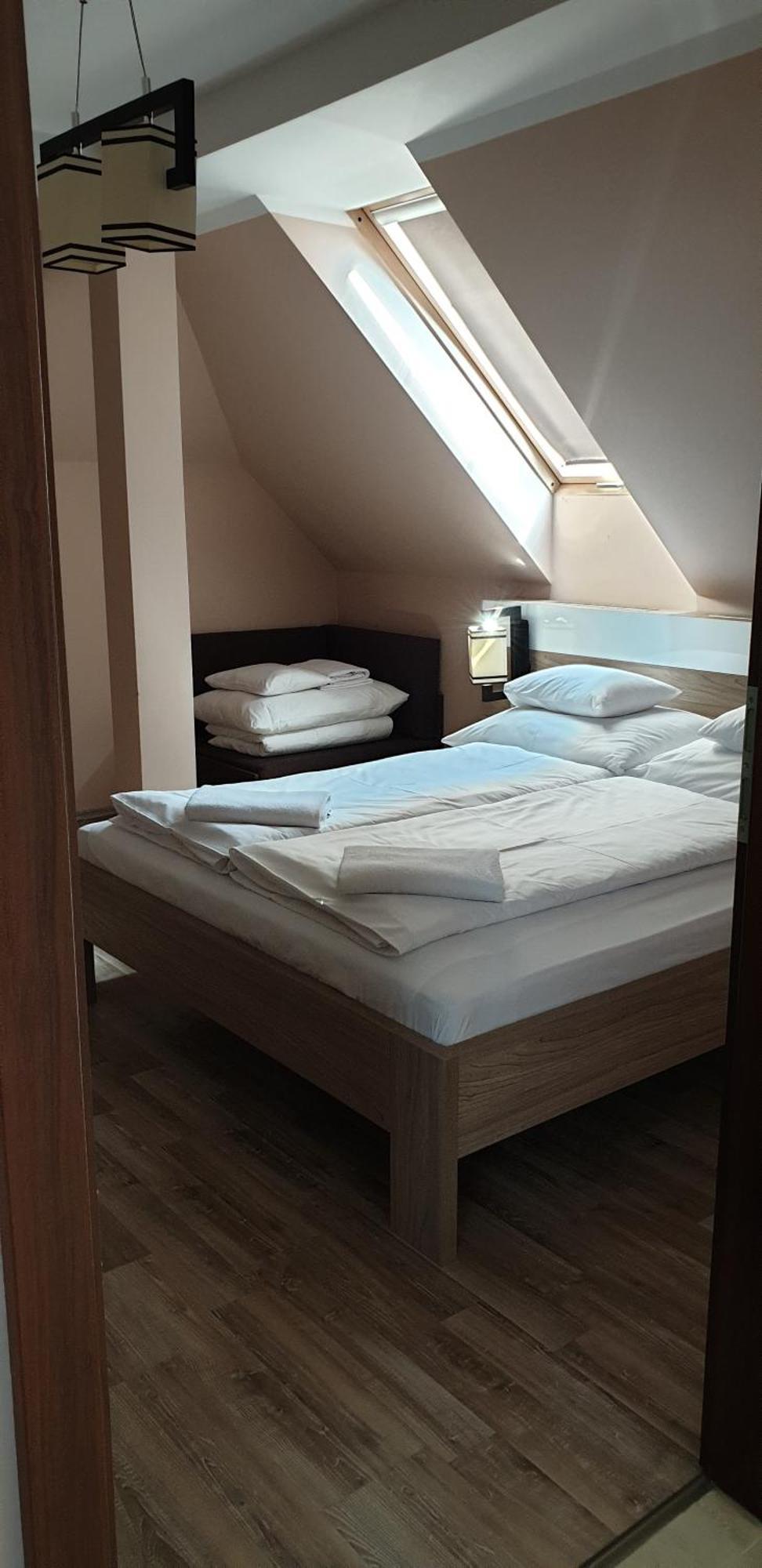 Szabo Lux Apartman Sárvár Exteriér fotografie